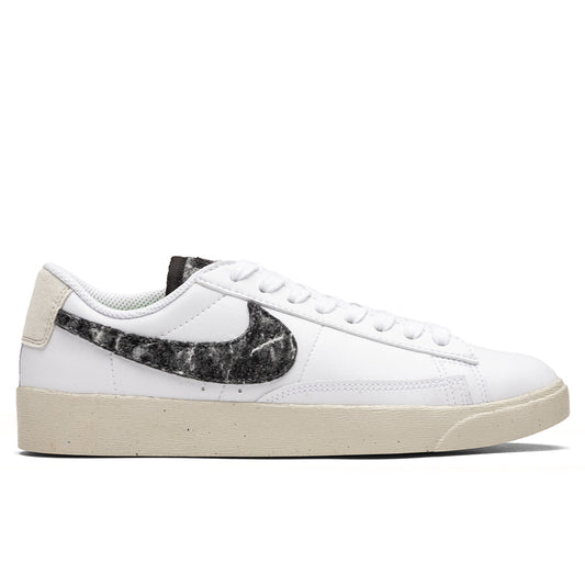Women's Blazer Low SE - White/Black/Light Bone
