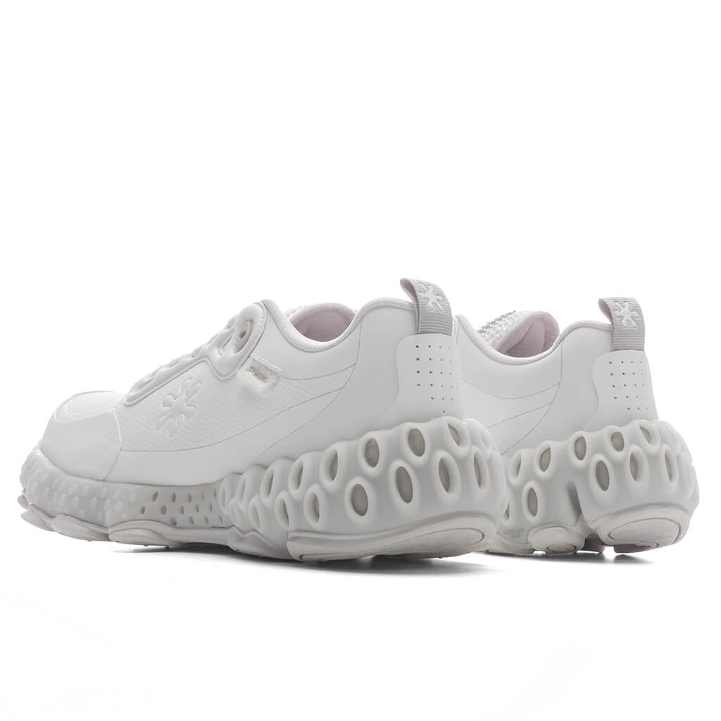 Salehe Bembury x SPUNGE Osmosis 'Feta' - White/White/White