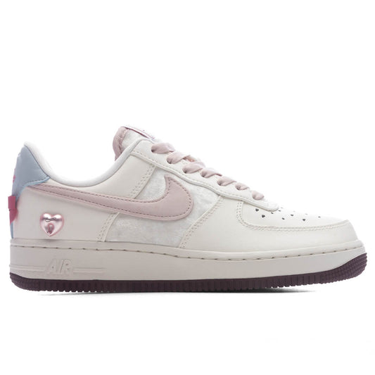 Women's Air Force 1 '07 'Valentine's Day' - Sail/Silt Red/Light Armory Blue